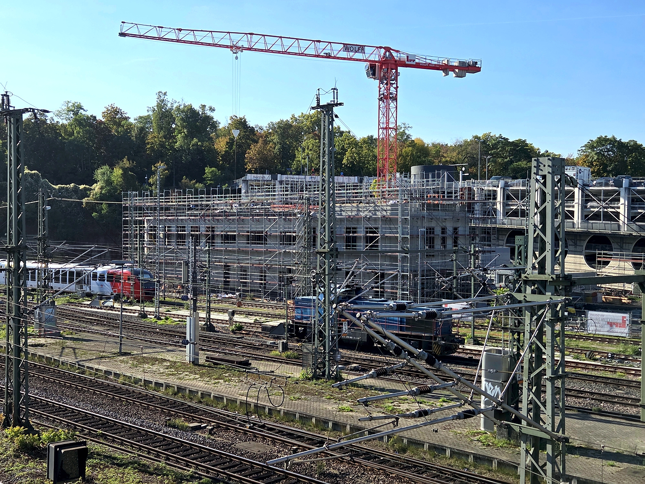 Bahn01.jpg