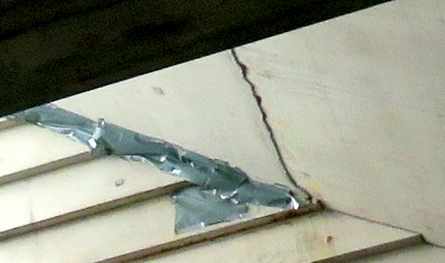 Riss-Lichtschacht.jpg